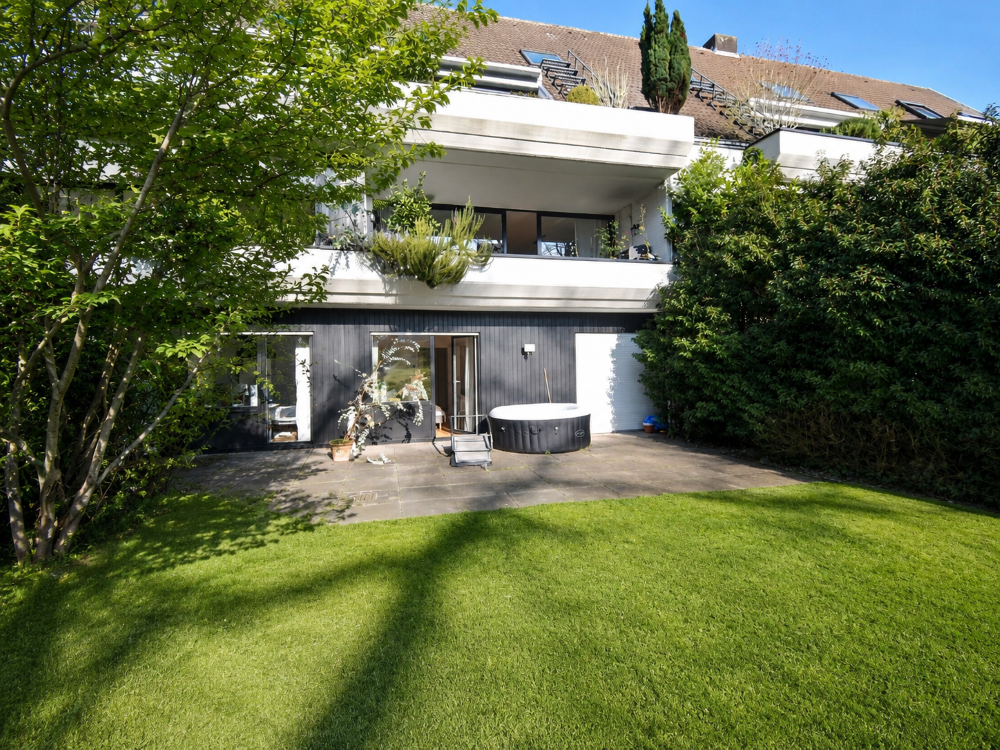Hochwertige 5-Zimmer-Garten-Maisonettewohnung in Düsseldorf Wittlaer